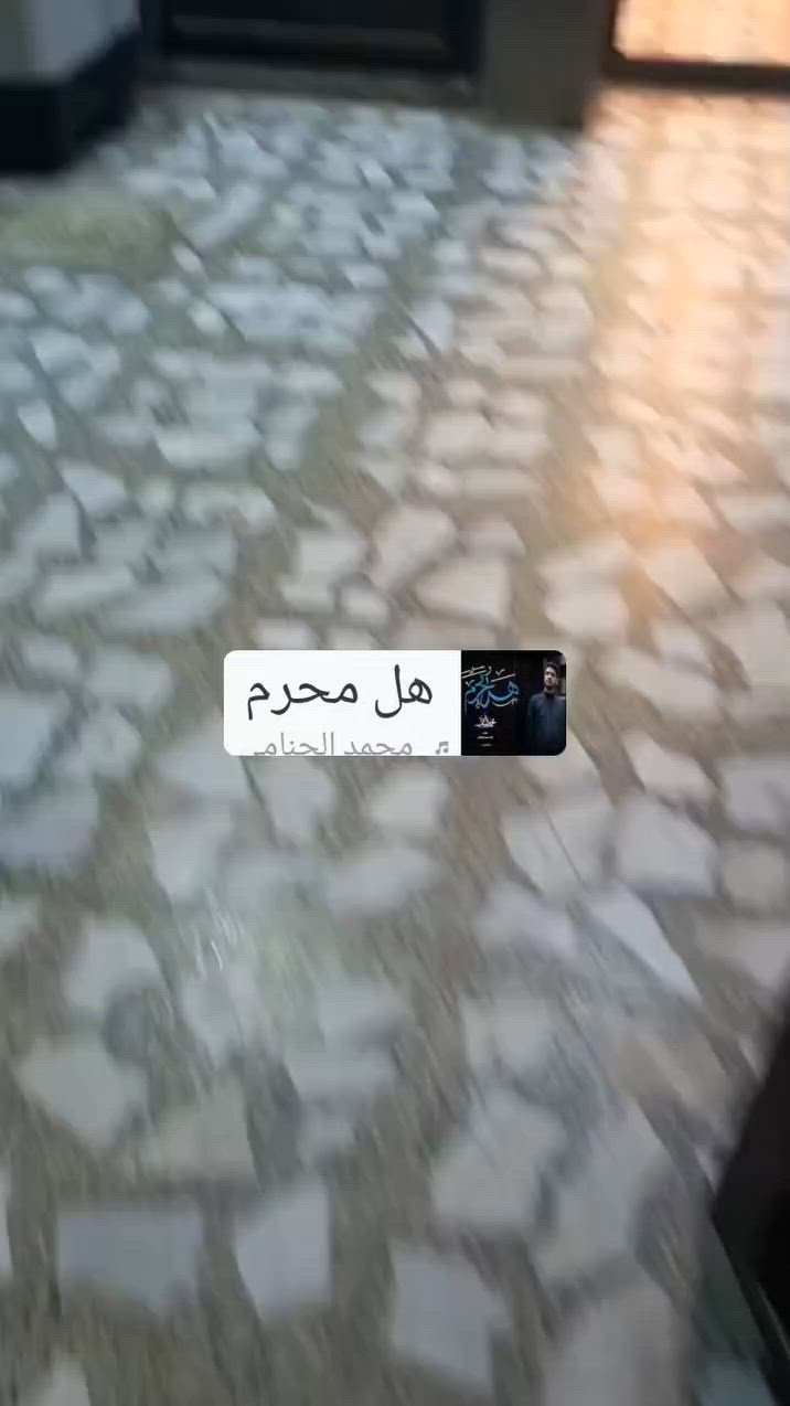 سلام عليكم 
بيت في حي الكوفه شارع المخازن مقابل بانزيخانه علاوي الاسمر مساحه 100متر طابق ونصف السعر 95 وبي مجال للشراي للاستفسار اتصال ع رقم 
***********
