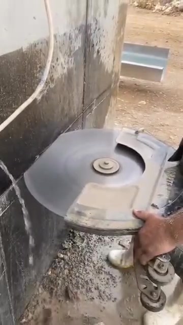 قص وقطع غيار الصب الكونكريت بدون اهتزاز وتفليش وترميم البيوت القديمه بكوادر متخصصه وباسعار مناسبه جاهزين لكافه الاعمال 
اتصال واتساب ***********