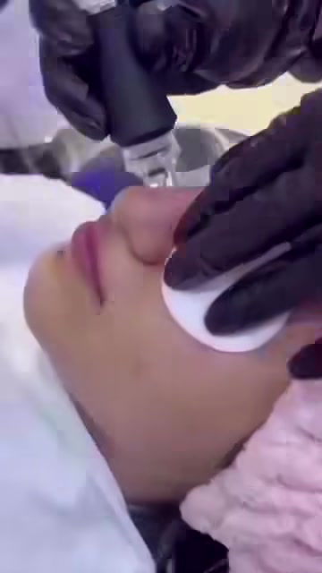 تنظيف بشرة ملكي .....

 بأيادي خبيرتنااا المتألقة ...

ملااااحظة : 
سيتم الرد على الزبائن واستقبال الحجوزات على مدار الساعة ... 

وجودكم بشرفنا .... 

موادنا اصلية ومضمونة ١٠٠%❤💫لاحضة :اغلب الشغل لا نستطيع نشرة احتراماً لرأي الزبونات ،❤🎀🎀

ومستمر كادرنا بالتميز والابداع والعمل على رضاكم ❤😍

اوقات الدوام من 11:00صباحاًحتى انتهاء الحجوزات  🎀🎀
...............................................................
انتِ جميلة وتستحقين التألق عزيزتي دائما 😍
سنتر_بيوتي_لاند_سنترنا_الاول_في_النعمانية
العنوان : واسط/قضاء النعمانية /شارع ٦٠/ مقابل اعدادية النعمانية للبنين ،،،
ملاحظه يبعد عن السنتر القديم 15متر فقط
ارقام الحجز : ***********
:***********
❤💫💫💫💫💫💫💫❤#تنورونه_بزيارتكمتغيييرررررر  ......

 بأيادي خبيرتنااا المتألقة ...

ملااااحظة : 
سيتم الرد على الزبائن واستقبال الحجوزات على مدار الساعة ... 

وجودكم بشرفنا .... 

موادنا اصلية ومضمونة ١٠٠%❤💫لاحضة :اغلب الشغل لا نستطيع نشرة احتراماً لرأي الزبونات ،❤🎀🎀

ومستمر كادرنا بالتميز والابداع والعمل على رضاكم ❤😍

اوقات الدوام من 11:00صباحاًحتى انتهاء الحجوزات  🎀🎀
...............................................................
انتِ جميلة وتستحقين التألق عزيزتي دائما 😍
سنتر_بيوتي_لاند_سنترنا_الاول_في_النعمانية
العنوان : واسط/قضاء النعمانية /شارع ٦٠/ مقابل اعدادية النعمانية للبنين ،،،
ملاحظه يبعد عن السنتر القديم 15متر فقط
ارقام الحجز : ***********
:***********
❤💫💫💫💫💫💫💫❤#تنورونه_بزيارتكم
