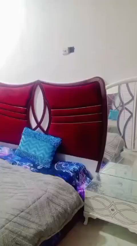 غرفه تركيه للبيع ٦قطع نضيفه سعرها ٣٥٠ وبيها مجال مكاني بغداد شعله ***********مراسله واتصال وتساب

