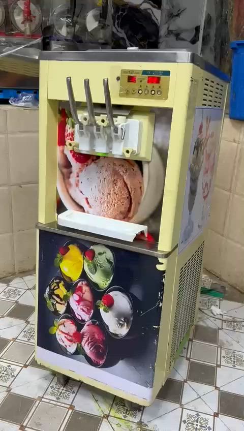 سوفت سنگل فيز
كمبريسر اقتصادي
ب 850 الف
بغداد ***********
