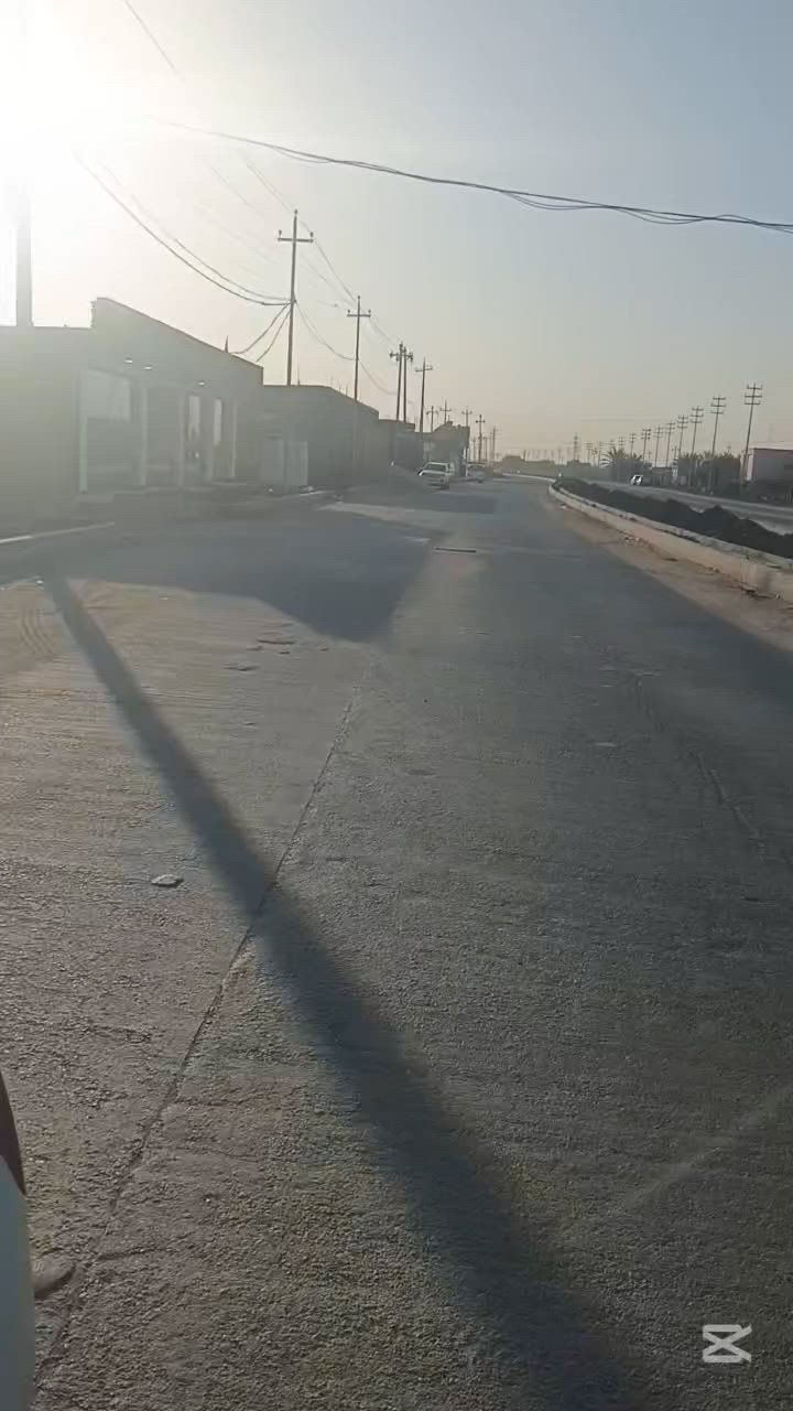 قطعة زراعي للبيع في الصخيين
الوجه ١٣ والنزال ١٣ 

للاستفسار عن السعر التواصل على الرقم ***********
