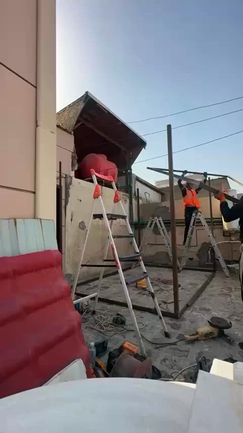 يوجد 3 انواع
_سندويش عادي 30 الف للمتر المربع داخل بغداد 
_سندويش مقاوم 35 الف للمتر المربع داخل بغداد 
_سندويش ضد الحريق 100٪سعر المتر المربع 45 الف


**إذا كنت صاحب هذا الإعلان وتريد حذفه لأي سبب، رجاءا أرسل رسالة إلى الدعم الفني**