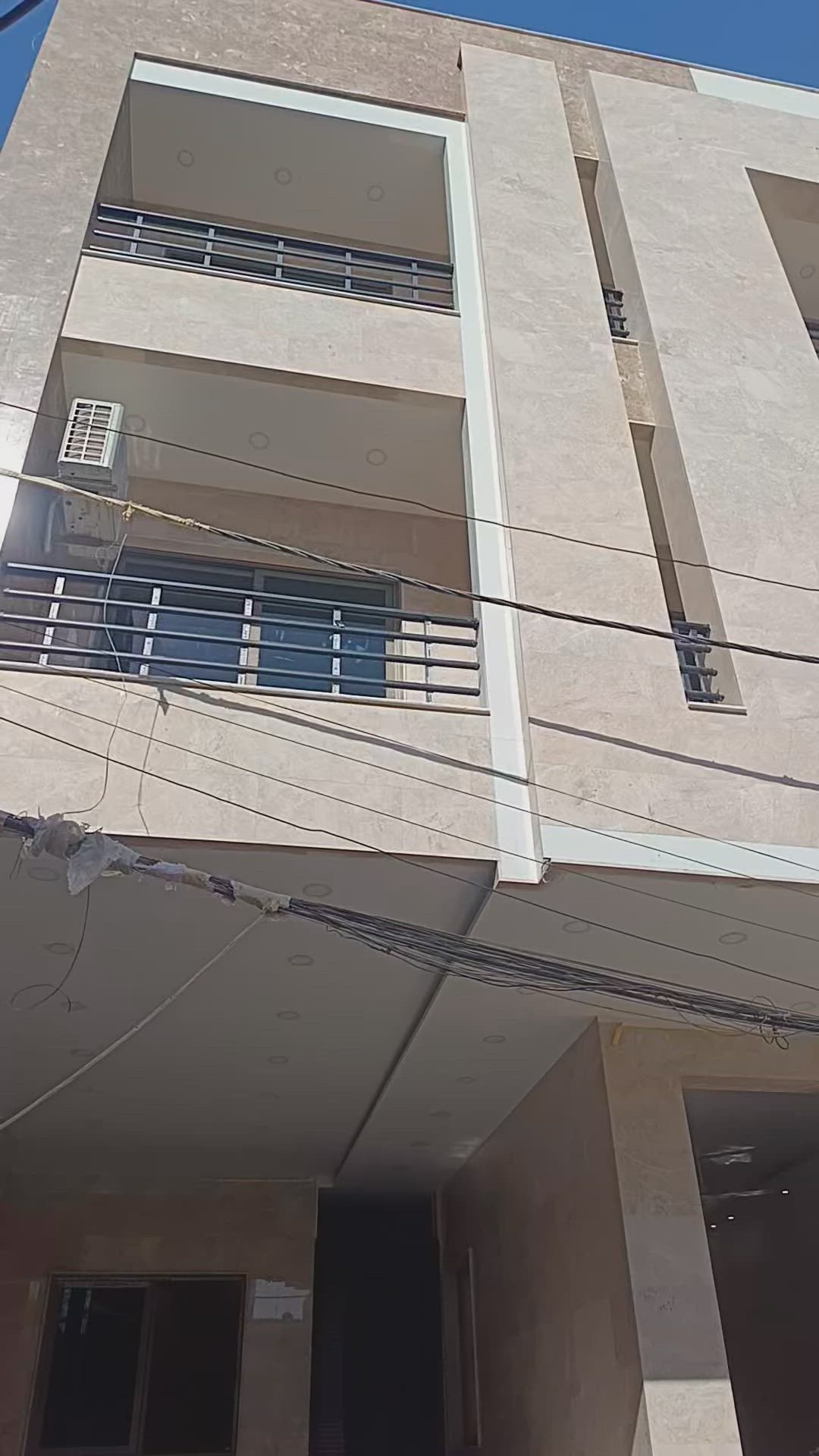 #مرحبًا، نشكرك لزيارتك صفحتننا..
الشغل درجه اولى ...
متخصصيين في تنفيذ العمارات والفنادق والدور السكنيه 
#جاهزين. لعمل..
(جبس بورد+ملكي+ايبوكسي+روف كارد+واجهات+ورق الذهب+تعتيق+بديل الخشب و بديل الرخام +صبغ الحديد والخشب )
نمتلك كوادر متميزه في التنفيذ بطرز معماريه وفنيه حديثه
اسعارنا مناسبة وتنافسية

#والاهم.. تنظيف المكان قبل تسليمه ... 
للاستفسار اكثر

***********
***********
اتصال/واتس اب/تلغرام

