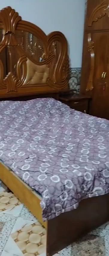 غرفه صاج عراقي نضيفه كلش
السعر 650 وبي مجال 
دلي عباس شارع شروين مقابل دكتور قيس
***********
