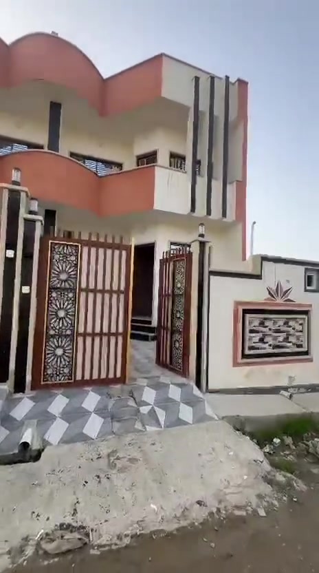 بيت للبيع قوسيات حي الايمان مساحه 150 متر طابق ونص خدمات كامل سعر 75 وفي مجال شيء بسيط سند زراعي 25====***********====***********
