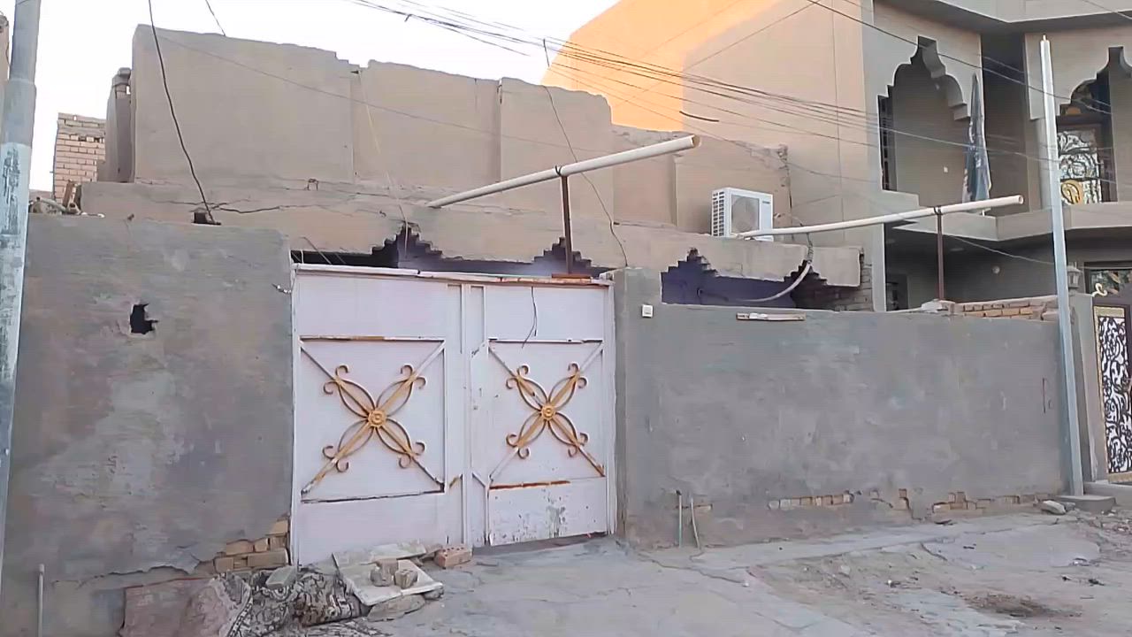 دار للبيع 200متر قرب المركز الصحي حي الزهراء للستفسار الاتصال عل الرقم
***********
