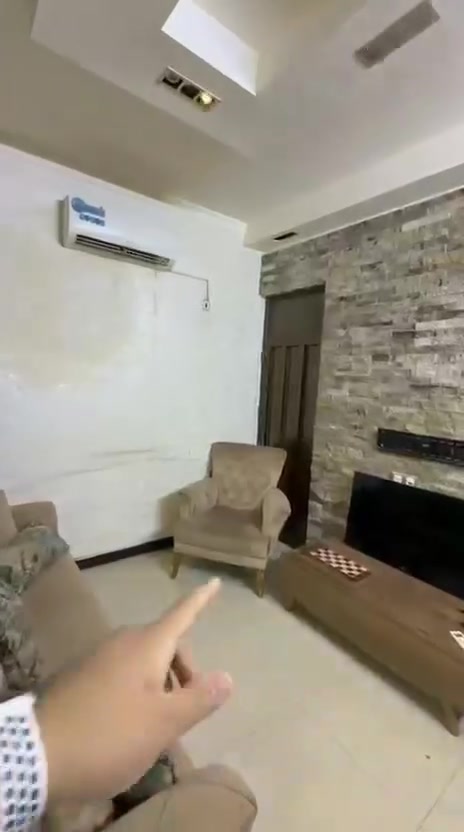 دار للايجار ركن مؤثث درجه اولى المنصوري المتنبي كهرباء خصخصه للاستفسار ***********

