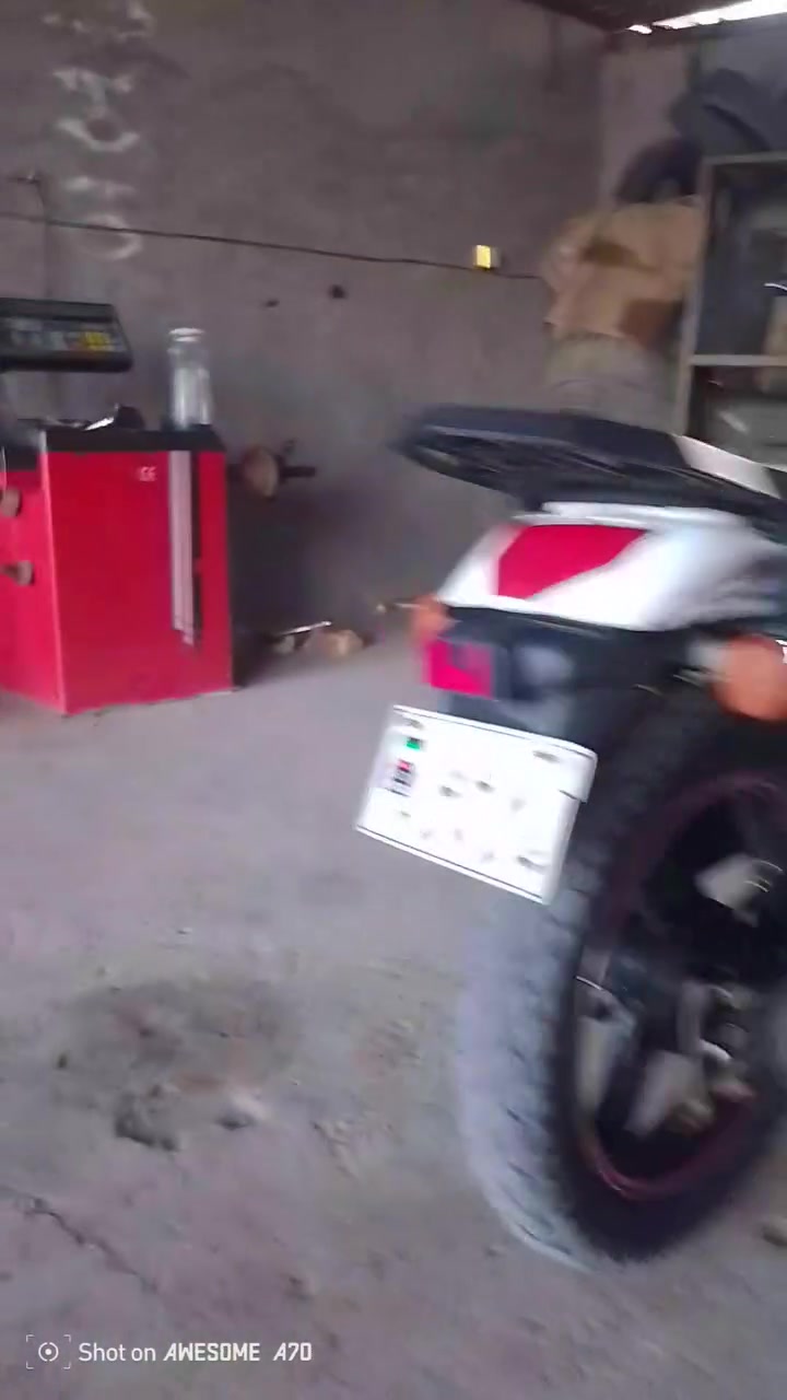 🔹تم تنزيل السعر بسبب الضروف  للبيع دراجة OPAMA 150cc 🔹
✅ الموديل: 2020
✅ المحرك: 150c وكالة، بحالة ممتازة وما بي أي عطل
✅🔹تم تنزيل السعر بسبب الضروف  للبيع دراجة OPAMA 150cc 🔹 اللون: أبيض
✅ الأوراق كاملة وأصولية + مدفوع كمرك
✅ بصمة تشغيل وإطفاء
✅ قفل وتشغيل عن بعد (الريموت يحتاج بطارية فقط)
✅ الدراجة نظيفة وجاهزة للاستخدام
💰 السعر:675وبيهاء مجال 
ألف دينار قابل للنقاش بالمعقول
📍 الموقع: بابل - ناحية الشوملي
للاستفسار أو المعاينة راسلني على الخاص.وهذا رقمي بي واتساب ***********
