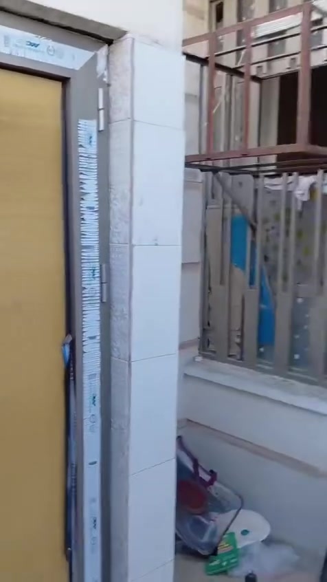 مشتمل للاجار الشعب مقابيل كليه الامام الكاظم (ع)
٧٠ متر جديد استقبال خدمات مع مطبخ وغرفه جوه 

فوك غرفتين نوم وخدمات حمام خارجي بي 

معروض مكتب الكناني ***********
