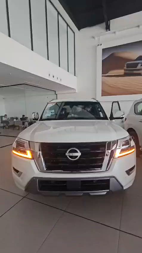 شركة تاج العرب
البياع شارع المعارض

***********
مواصفات Nissan Armada 2024:
المحرك: V8 سعة 5.6 لتر
القوة: 400 حصان
العزم: 560 نيوتن.م تقريباً (413 رطل-قدم)
ناقل الحركة: أوتوماتيك 7 سرعات
الدفع: خلفي أو رباعي حسب الفئة
عدد المقاعد: 8 ركاب
سعة السحب: حتى 8,500 رطل (حوالي 3,856 كغم)
خزان الوقود: 98 لتر تقريب
أبرز التجهيزات:
شاشة معلومات وترفيه 12.3 بوصة
دعم Apple CarPlay وAndroid Auto
كاميرات 360 درجة (في الفئات الأعلى)
مثبت سرعة ذكي
نظام التحذير من التصادم والكبح التلقائي
مراقبة النقطة العمياء
مقاعد جلدية وتبريد/تدفئة حسب الفئة الابعاد
