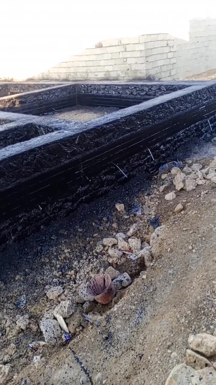 بسم الله مستعدون لتكير الأسطح وتزفيت الأساس عن الرطوبه وتكير احواض الماء وعمل الماستك وعمل الاباد وعمل الاشتايكر وعمل الايزوكام عمل درجه اولى الاسم محمد المحمدي رقم الهاتف ***********
