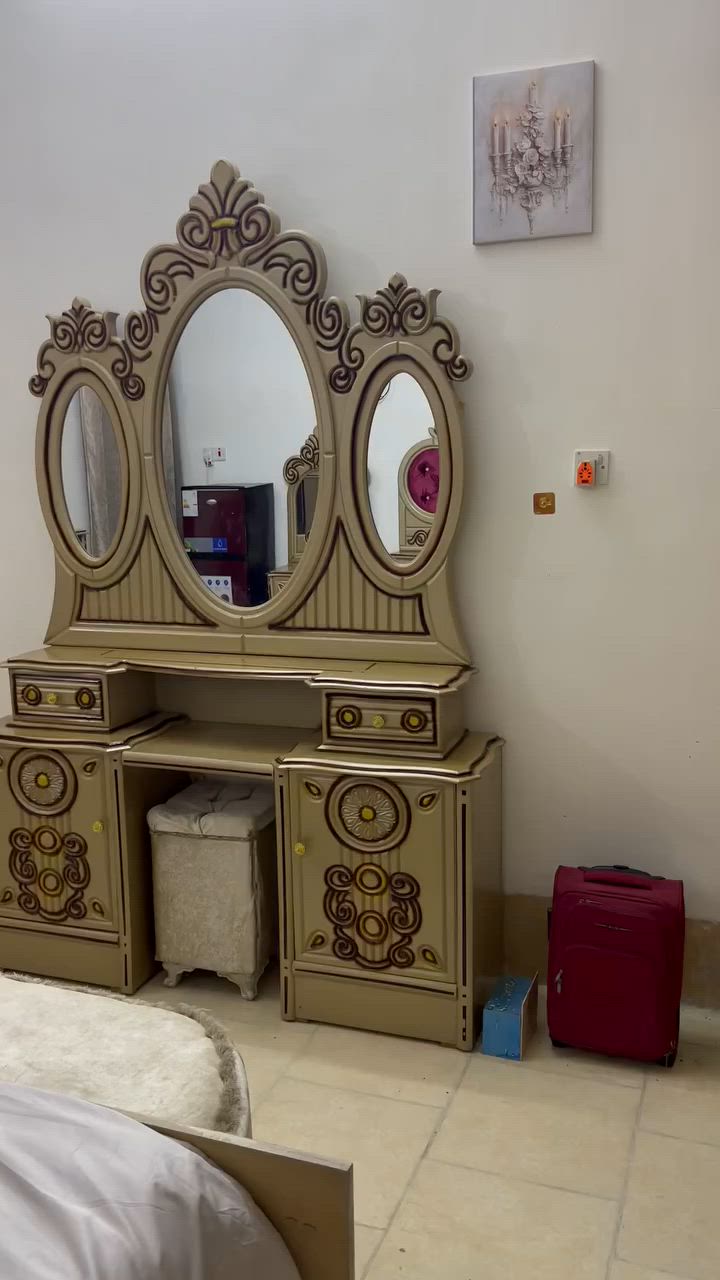 غرفة صاج عراقي صبغ حراري لون مميز السعر 1300 العنوان بغداد - بوب الشام للتواصل *********** واتساب
مسؤول عن النشر فقط
