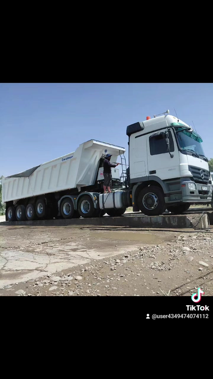 اللبيع موديل ٨رقم واسط كامره حساس رتايدر خمسه عرجه نمر ١٢ تخم تاير جاهزه ***********
