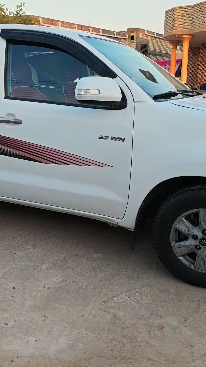 السلام عليكم اخوان كملو هايلوكس 2012 رقم بصره شاصي 19شاصي كفاله سياره جاهزه من كلشي مكينه كفاله هيه وگيرها مكفوله حتى من التبديل تخم تاير جديد حداده فول تبريد ثلج تحويل ثاني يوم السعر 135 وبيهه مجال المكان البصره قضاء المدينه‏ ‪***********‬‏
