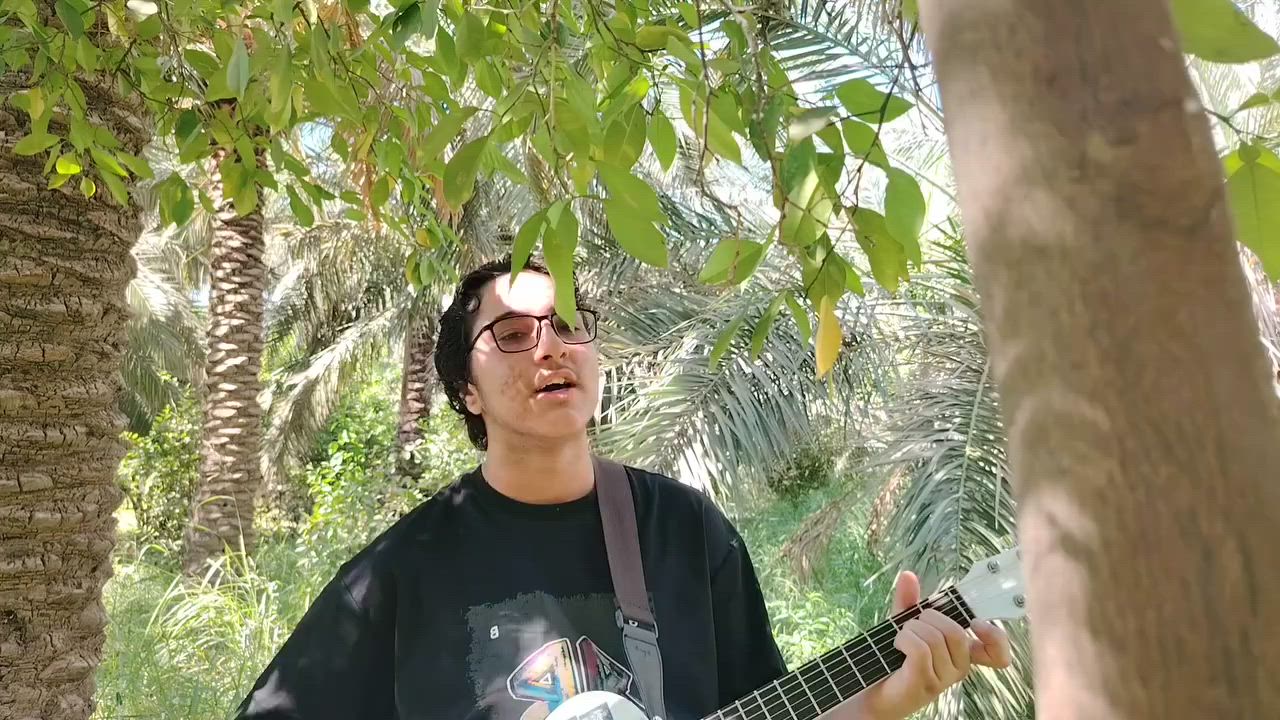 السلام عليكم من رخصة الادمن...
THIS PRODUCT IS FOR SALE OR EXCHANGE | هذا المنتج للبيع او التبديل (مراوسة)

Acoustic guitar,
Brand: Enya
Condition: Only 2 months of usage,The stickers can be easily removed by alcohol.
(مراح يتضرر الغيتار اذا شلت الستيكرات بالكحول لان هو كاربون فايبر)
كيتار كاربون فايبر تكدر تبحث عليه، يخبل تكدر تاخذه بكل مكان وما يتاثر، الكيتار خفيف ومريح جدا بالعزف وصوته بشكل مفاجئ ممتاز للعلم هو كاربون فايبر.
تجي وياه حقيبة، سيت اوتار اضافية، 2 ريش هدية وكل الملحقات الخ...

السعر 240 وبي مجال، متوفر ايضا توصيل.
للتواصل ماسنجر 
WHATSAPP: ***********
INSTAGRAM: worldline_sa
