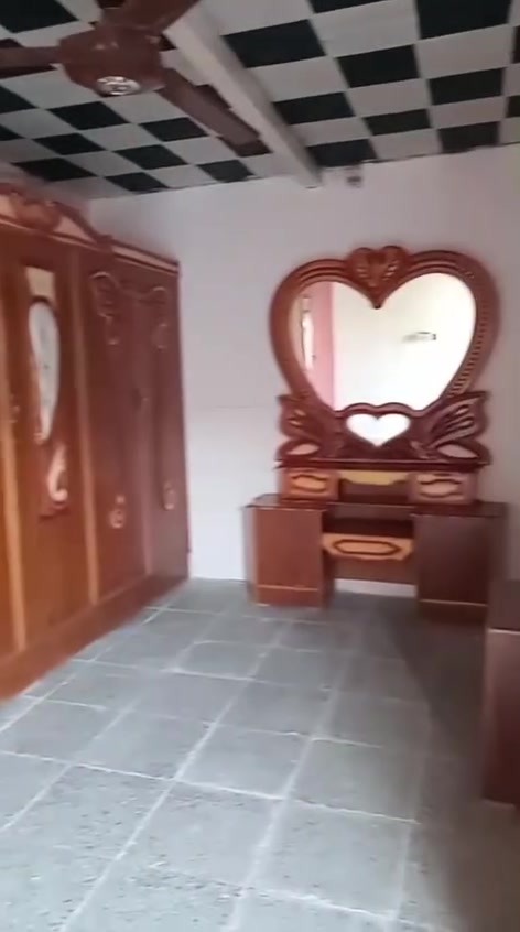 غرفه نوم للبيع تفصال  الجديده و جامعه مال الميز مكسورة سعر خاص يوجد ***********واتساب أو نتصال ***********
