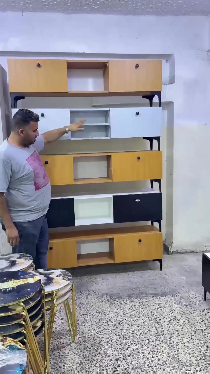 على بركه الله.   
 
يعلن. معرض رويال للغرف التركيه 

   على تنفيذ    عمل.  حسب الطلب.  📝🔨🪚

         كنتور كافه القياسات 📝2و3و4و6 و8 و 10 باب

            ميز بلازما.  كافه القياسات والاشكال 🪚🔨

                 درور. مجرات 

                      جزامات. 😃        ميزتواليت😃     كومديات📤

للأستفسار.    الاتصال. او واتساب 📞📱
   
      ***********

***********.
