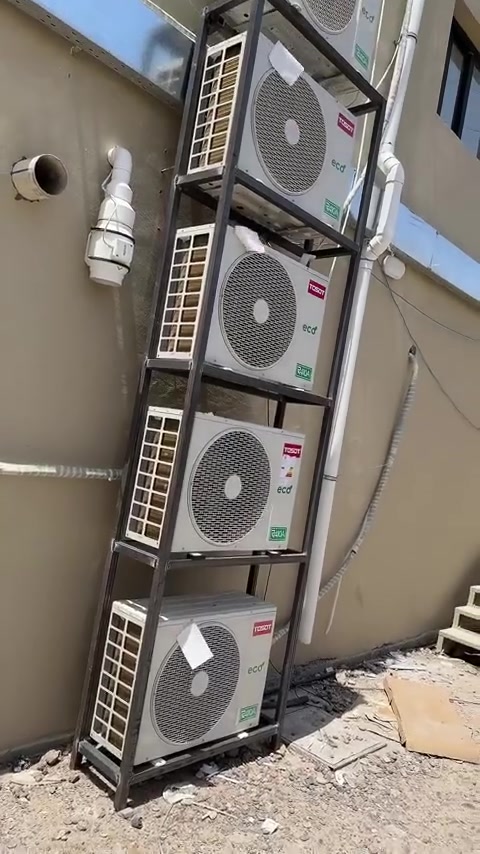 مركز TOSOT للتبريد
فرقنا الهندسية معكم على مدار الساعة ⏱️
جانب من التجهيز والتركيب اليومي  
من قبل كوادرنا الهندسية👷‍♂️
🌹لسنا الوحيدون ولكننا الافضل🌹
💎وجودكم في صفحتنا يزيدها تميزا ✨
#اسعد_الله_اوقاتكم_بكل_خير _متابعينا_الاعزاء
👍👍لسنا الوحيدون و لكن  عملنا يتكلم .
💢 يعنى عندك صيانة أو تنظيف لا تحتار   سبلتك مابي برودة🥶 لا تحتار🤔 سبلتك دفع الهواء ضعيف🤔 لا تحتار، إتصل بينا 📞 و راح نجيك لباب بيتك .. 
   ماعليك فقط الاتصال بمركز خدمة العملاء  ***********☎️...أو مراسلة الصفحة
🟥  تنظيف موقعي  لجميع الدوائر والشركات مع الضمان 👍💪 سمعتنا 
🟥 صيانة - شحن غاز إيطالي مع الضمان - نصب - غسل 
عمل فاكيوم ..
... بغداد 
***********
💬 فـي حال عدم اتصالنا بكم يرجى ابلاغنا بالامر او مراسلة 
📩 للاستفسار يرجـى مراسلة الصفحة او الاتصال
