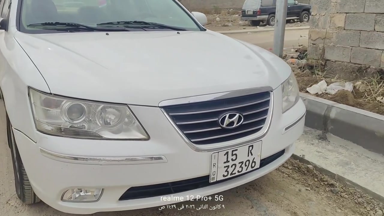 متاح سيارة هيونداي سوناتا خليجي لون أبيض موديل 9 محرك 2400 - رقم- الأنبار - بيها جاملغ امامي ايمن وقسم من البنيد وبدون دواخل فقط صبغ -  سيارة بلادية ونصبتها حلوة - اقتصادية بالبانزين - بأسمي السيارة تحويل مباشر-*********** للتواصل بيه واتس آب.
