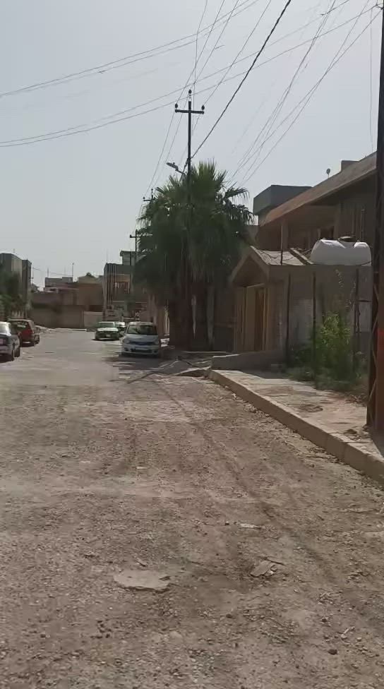#🏛 هيكل سكني #للبيع 
 #طابو ملك #صرف 

📍 الموقع: حي البكر – (منطقة التجار، قريب جداً من سايدين التيتانيك وكاسر الأسعار)
🟨 المربع الذهبي – منطقة هادئة ومطلوبة للسكن.

📐 المساحة:
▪️ الواجهة: 7.25 متر
▪️ العمق: 15 متر

🏗 تفاصيل البناء:
🔸 الطابق الأول: كراج، مطبخ، استقبال، هول، غرفة نوم كبيرة، صحيات، مناور عدد 2
🔸 الطابق الثاني: 3 غرف نوم، هول صغير، صحيات

🧱 مواصفات إضافية:
تأسيس كهرباء نوعية ممتازة #لكلا الطابقين
تأسيس مجاري + دكتات + حمايات
تشريب كامل للبيت بـ الإسمنت للطابقين

لبخ السقف للواجهة والمناور

📝 الهيكل عليه قرار تمليك 2025 باسم صاحبه
 للاستفسار /مراسلة الصفحة 
اوالاتصال على الرقم التالي ⤵️
📞***********
