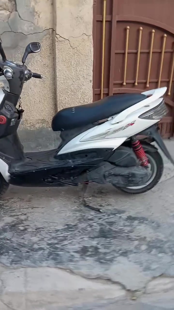 السلام عليكم ورحمه الله وبركاته
سكنس  فحل ياباني 
كبريتر 
رايدهة 
700
رقم الهاتف 
***********
