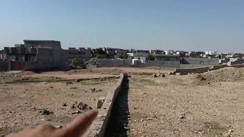 قطعة أرض للبيع في جلولاء الشهداء.
خلف جامع مالك الملك
تتوفر كافة الخدمات ماء كهرباء
مساحته 200
#بيع_مستعجل 
داخل السكن
سعر 13قابل للتفاوض
للاستفسار اتصل ***********
