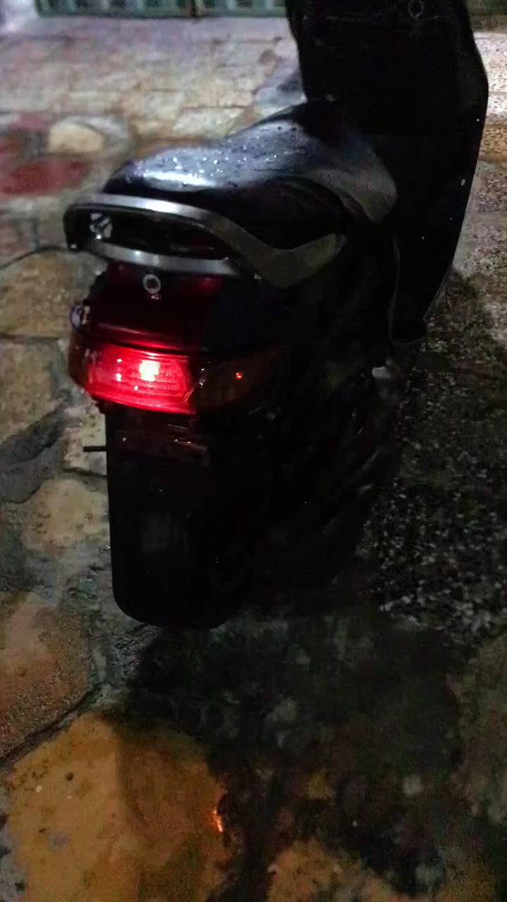 سلام عليكم دراجه فراشه فحل دراجه كفرات كمله مفتوحه مره واحده شلعه ومعدل كرهبيات كله شغله عوزه باتري مكاني نجف سعر ٣٠٠ وبيه مجال بصيط دراجه حلوه ونضيفه


**إذا كنت صاحب هذا الإعلان وتريد حذفه لأي سبب، رجاءا أرسل رسالة إلى الدعم الفني**