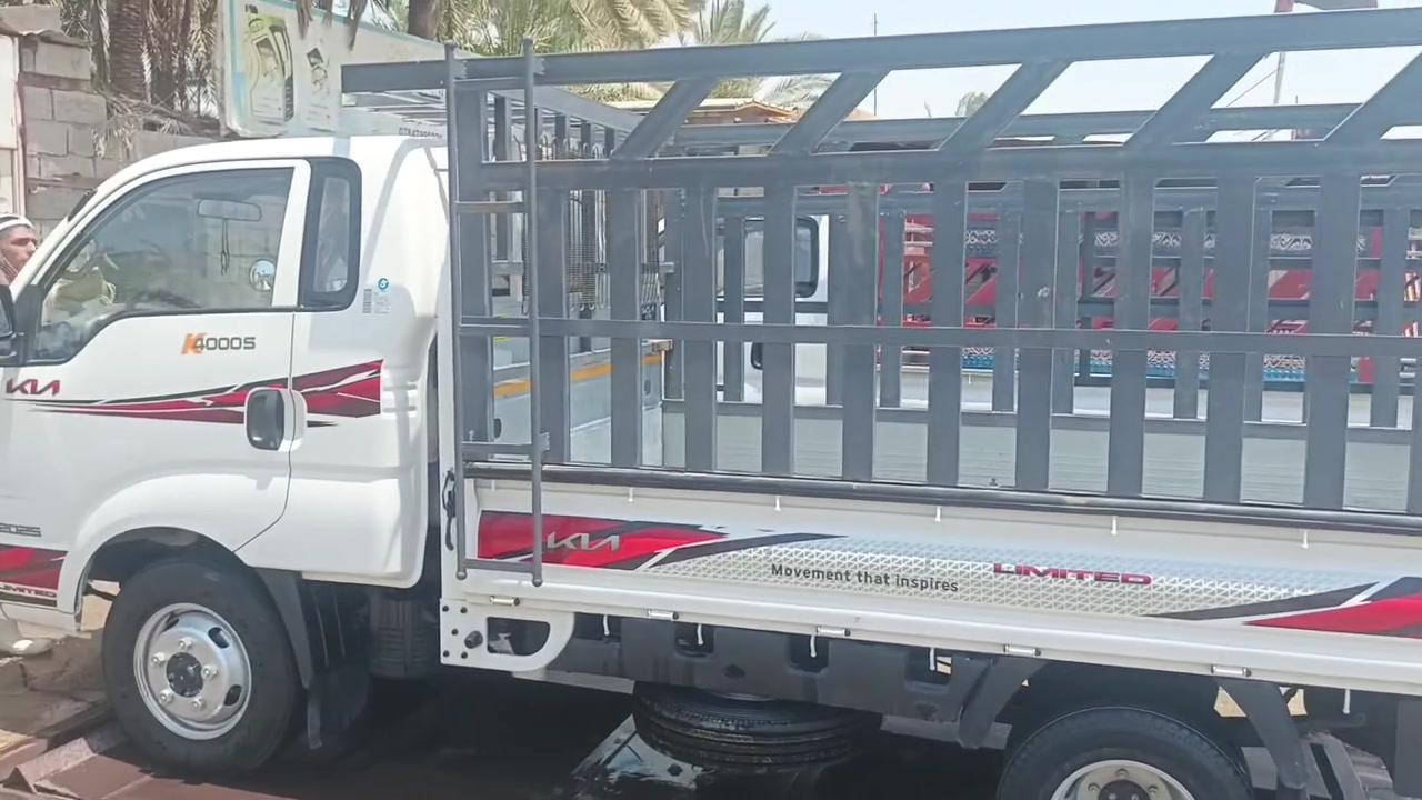 السلام عليكم كيا فحل للبيع موديل 25 سعر 225 مكانها ناصريه اسكان الصناعي***********
