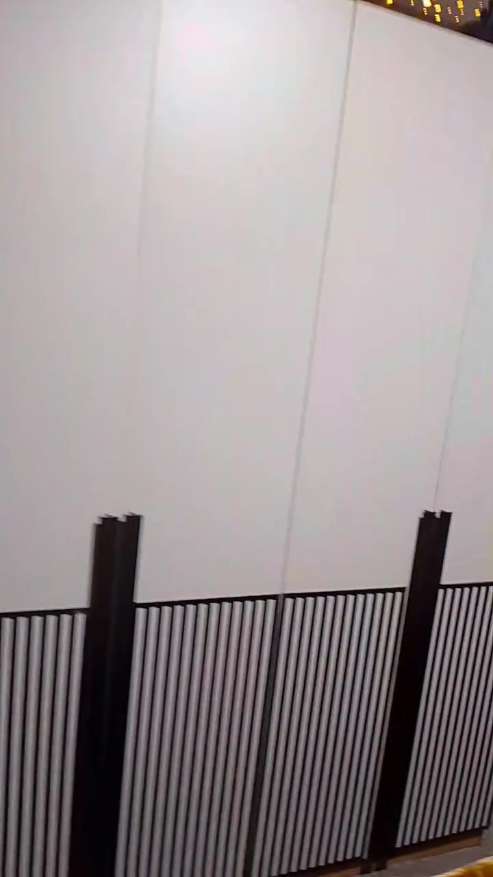 غرفه نوم شغل ثقيل وجديده السعرمليون وميه وبيها مجال للطيبين للتواصل ***********
