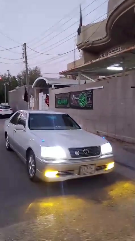 سلام عليكم تويوتا كروان 2003 كرستال اصل قرار 48 رقم كركوك مدفوع كمرك وضريبه باقي بس عل رقم سياره مكفوله  3 دكم كشنات جلد مكينه D4 الزغير كير ومكينه ستوني شادهن صار سبوع سياره جديده حيل  الشراي يتصل غير متواجد عل فيس الرقم ***********مكاني نجف
