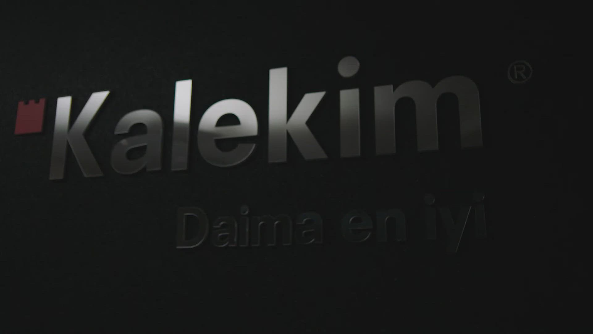 مواد البناء الحديث هوة احد وكلاء شركة كالكيم التركية kalekim في الموصل يتوفر تجهيز جملة ومفرد لواصق للبورسلين والسيراميك للواجهات الخارجية والداخلية وشربت ارضيات بألوان مختلفة ومعجون الطلس و عوازل الرطوبة والحرارة 
🔹 الموصل / حي الصديق بداية سايدين مرطبات البحرين 
:::::::::::::::::::::::::::::::::::::::::::::::::::::::::
📱 *********** واتساب 
📱*********** 
::::::::::::::::::::::::::::::::::::::::::::::::::::::::::
#kalekim #الموصل #العراق
