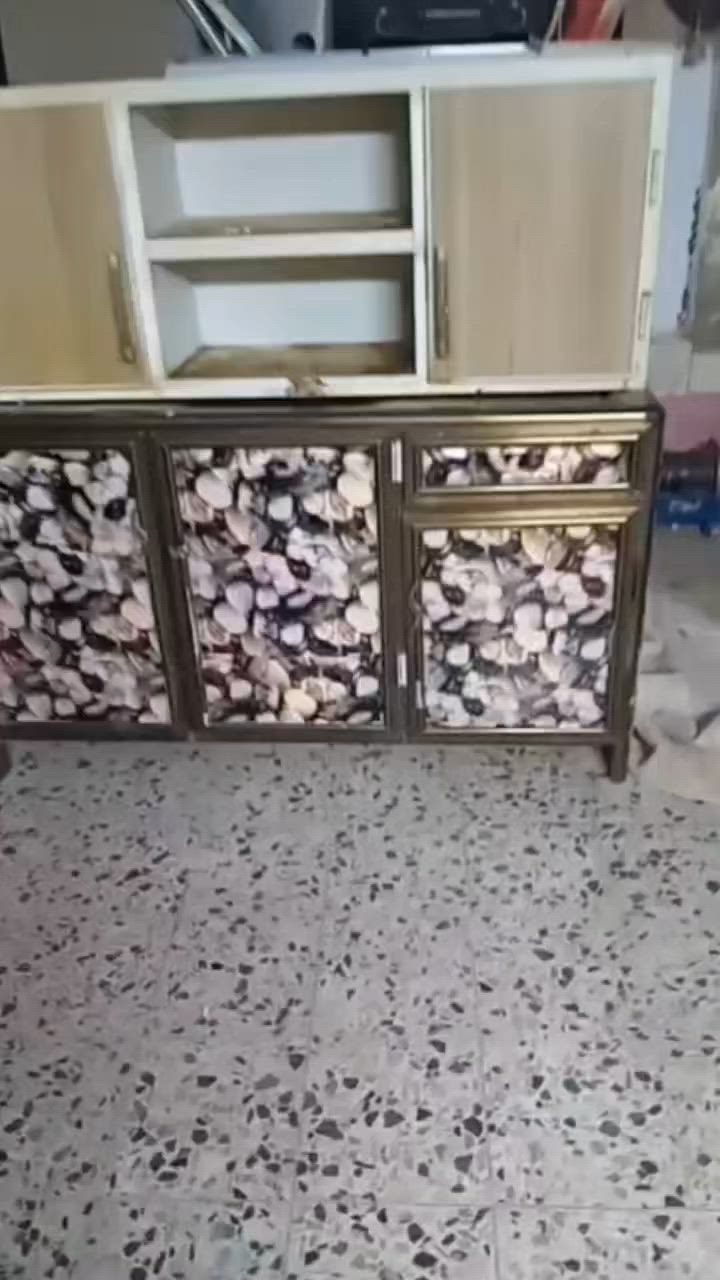 للبيع سنك وتعليك،الشراي يتصل ***********
