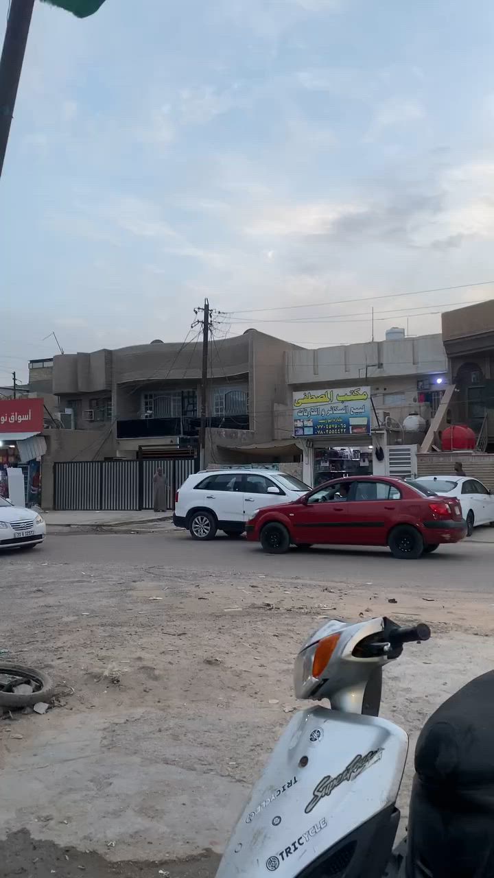 سلام عليكم ماكس قجمه ٣٠٠وبيهة مجال عنوان بغداد لامين وذا اكو مراوس عدي فرق بسيط ***********
