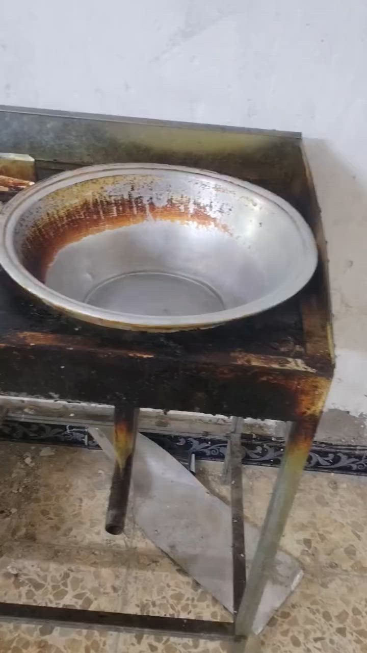 للبيع سعر  ٢٥٠ مكان بغداد بوب الشام ***********
