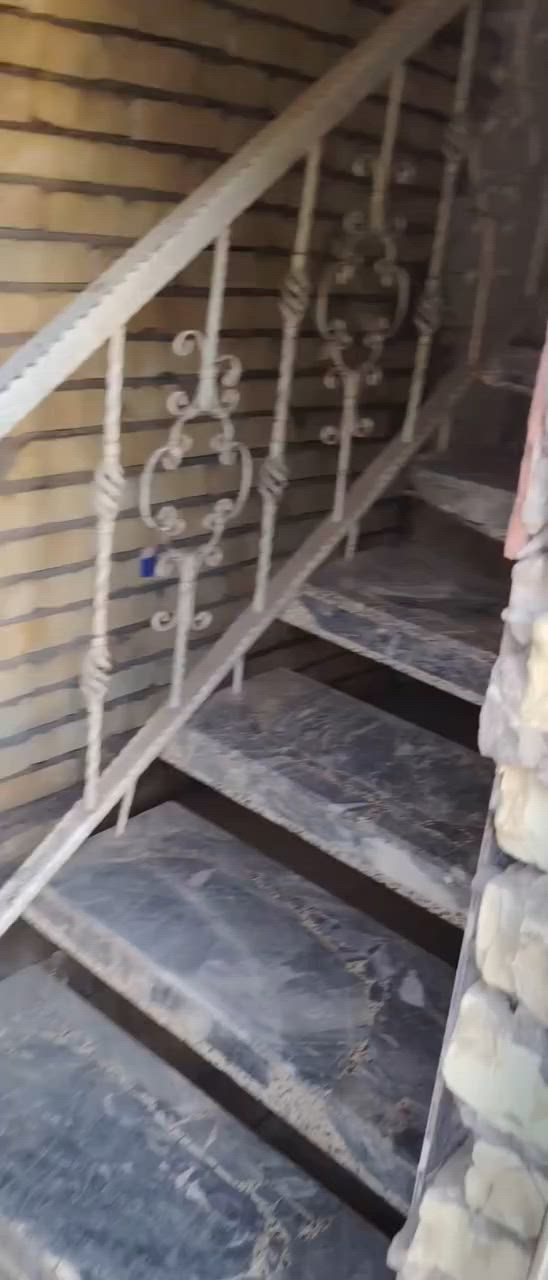 طابق ثاني للايجار بلديات صحفيين
تفاصيل البيت
غرفتين كبار
صاله
حمام
معزول عن جوه
للاستفسار الاتصال على ***********
