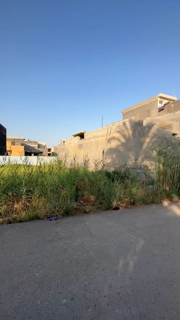 � قطعة أرض للبيع – فرصة لا تُعوّض للسكن والاستثمار 🏡

📍 الموقع: بغداد – الراشدية – منطقة القدس (الإعلام الجديدة).

📐 المساحة: 150 متر مربع.
📑 نوع السند: طابو ملك صرف.

📏 الواجهة: 13.5 متر.
📏 النزال: 11 متر.

✨ مميزات العقار:
✅ واجهة ممتازة تناسب تصميم منزل عصري.
✅ متوفر جميع الخدمات.
💧 ماء.
⚡ كهرباء.
✅ موقع هادئ وقريب من الخدمات والأسواق.
✅ مناسبة للسكن أو للاستثمار.

💰 السعر: للاستفسار يرجى التواصل.***********
متوفر واتساب 

📞 للحجز والاستفسار:
راسلنا على الخاص أو اتصل مباشرة، والجاد مرحب به
