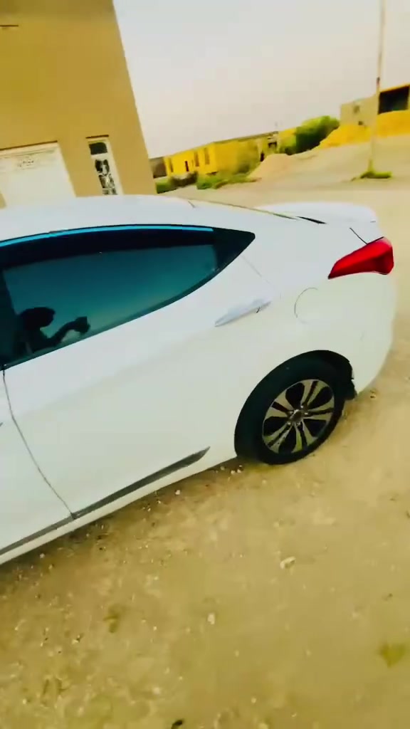 السلام عليكم 
النتره خليجي مثنى بسمي مديل 12محرك 1800دوش 
جاهزه تبريد حداديه تخم تاير مكفوله من الضربه 
بيه رشات صبغ السعر 90وبيه مجال حك الجيه 
المكان السماوه 
***********
