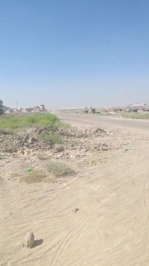 السلام عليكم هيكل بناء حديث للبيع منطقه ١٢الف الصغيره مدخل ١٤الاف تكدرون تأخذون عليه قرض وتكملوه 
للاستفسار اتصال ***********
