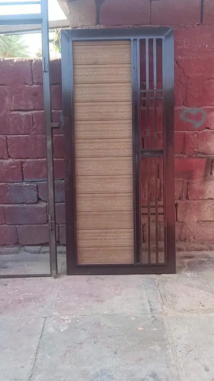 حدادة خالد
ابواب وشبابيك وقمريات ومحجر ومحلات حسب الطلب للاستفسار ع الخاص ورقم الهاتف ***********
بابل قضاء جبلة حي عرار
