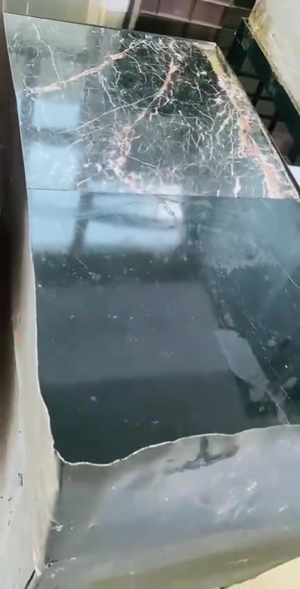 السلام عليكم عندي غرض مطعم للبيع العنوان بغداد الاستفسار ***********
