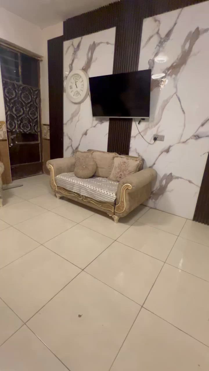 تخم تركي نضيف كدامكم السعر 250(***********)
