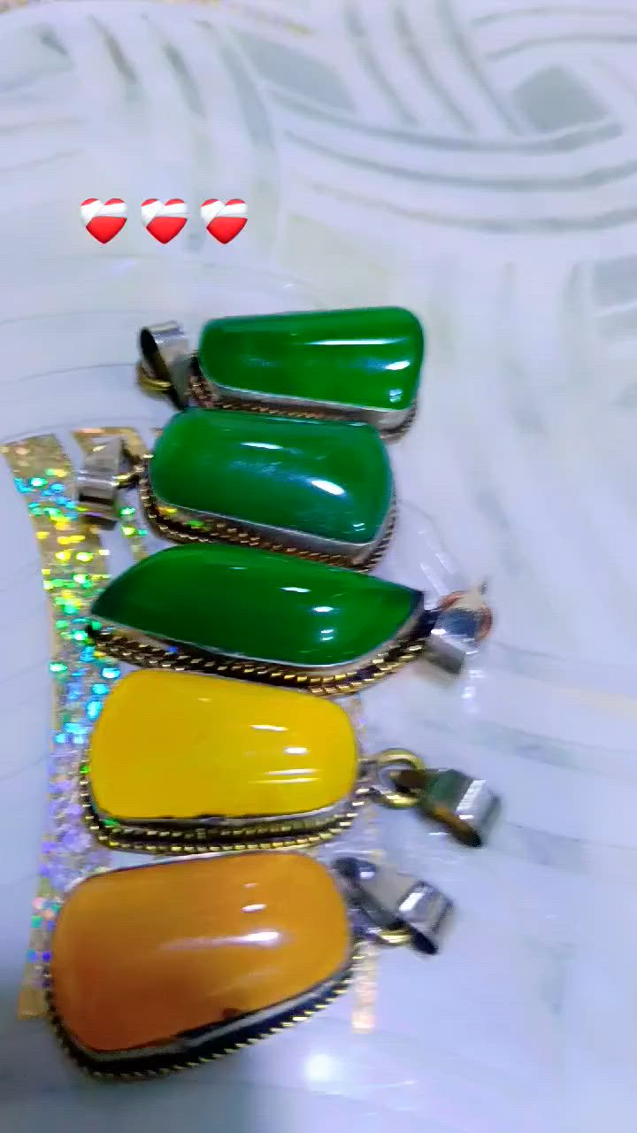مداليات من العقيق الطبيعي مطلسمات


**إذا كنت صاحب هذا الإعلان وتريد حذفه لأي سبب، رجاءا أرسل رسالة إلى الدعم الفني**