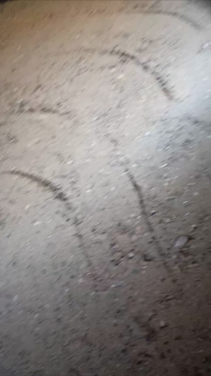 ***********سلام عليكم عندي كادر صب اليدوي اشي عدكم ارضيه تصليطه جميع القياسات مطلوبه ترك 17سانتيم 7صب 10سرميك ورش مبيت ارضه الوزار فلين خدام الجميع
