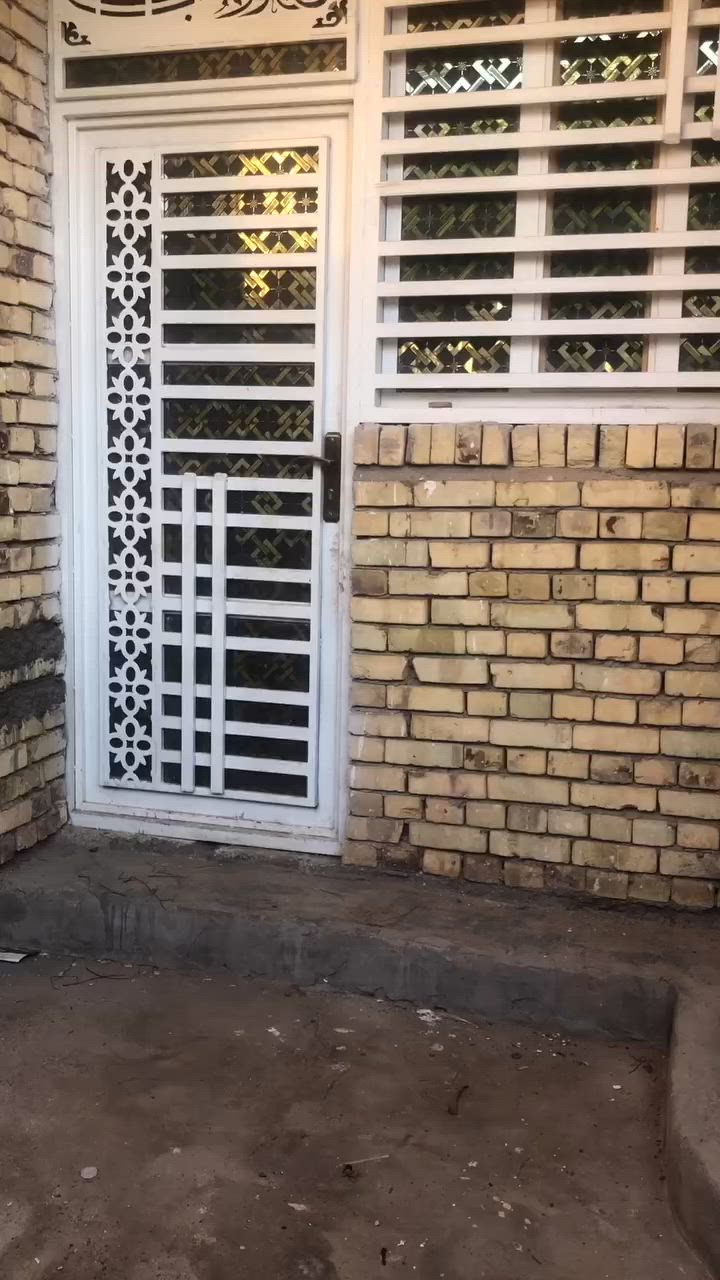 بيت للايجار عنوان حي رسول العوفيه مساحه120/تصال ***********
