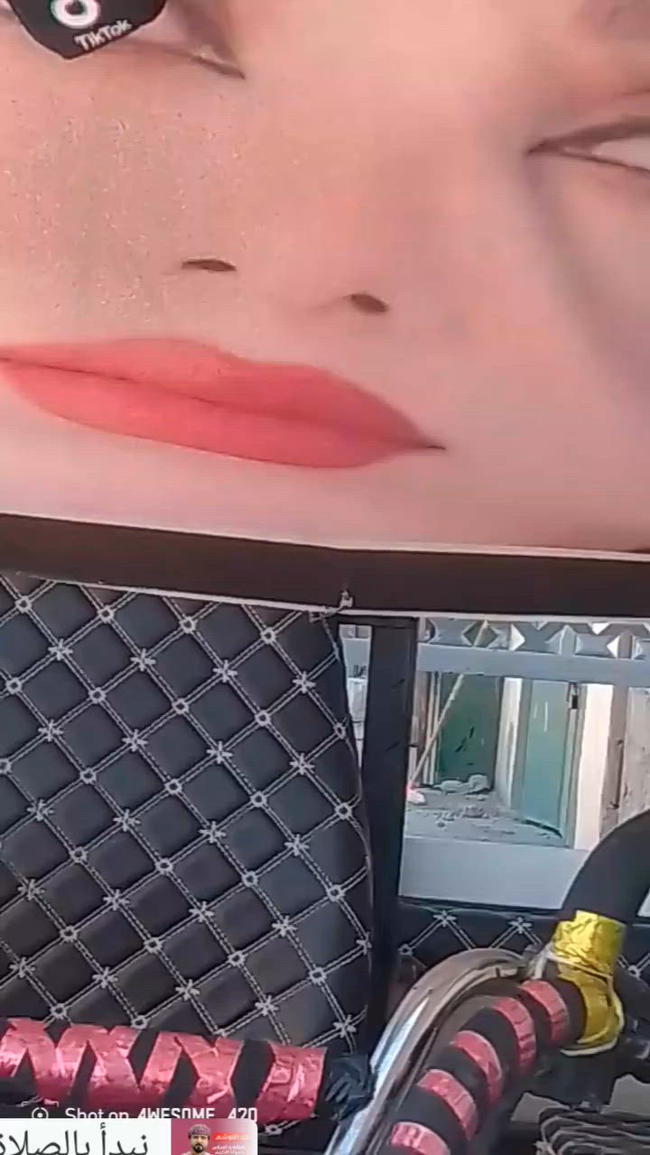 السلام عليكم  ستوته للبيع شاخوان فحل عالي موديل 21محرك 23 كهربائياته كله شغاله شرط محرك شاصي تواير جوبلس جديد بس شغل ومش السعر خاص الرقم. 
***********
