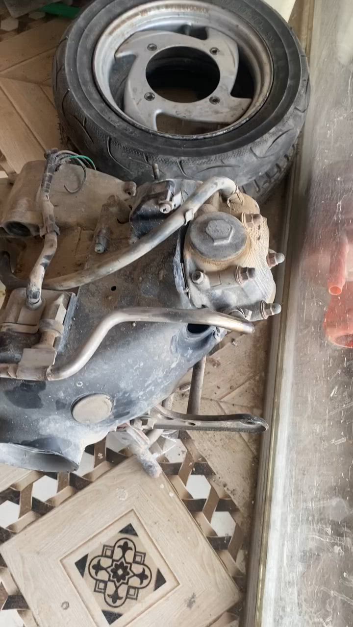 مكينه شرط خرسه ما مفتوح منهه برغي بس اول تشغيله تبخر شي قليل كلش من تحمه تكطع السعر 125 مكاني بصره كرمه الشراي بخدمته


**إذا كنت صاحب هذا الإعلان وتريد حذفه لأي سبب، رجاءا أرسل رسالة إلى الدعم الفني**
