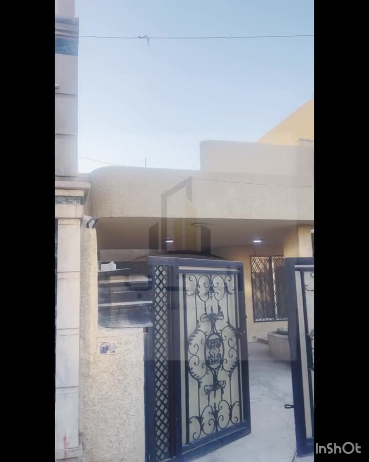 �
للايجار
📍 الموقع: زيونة – محلة 718
📐 المساحة: 270 م²

✨ مواصفات الدار:

* 🚗 كراجان
*🎼غرف نوم (3)
* 🌳 حديقة
* 🚿 حمام
* 📍 موقع مميز وهادئ

مناسب للسكن العائلي أو الاستخدام المكتبي حسب الحاجة.

📞 للاستفسار والحجز:
***********

#للإيجار #زيونة #بغداد #عقار #دار_للإيجار #عقارات_بغداد
