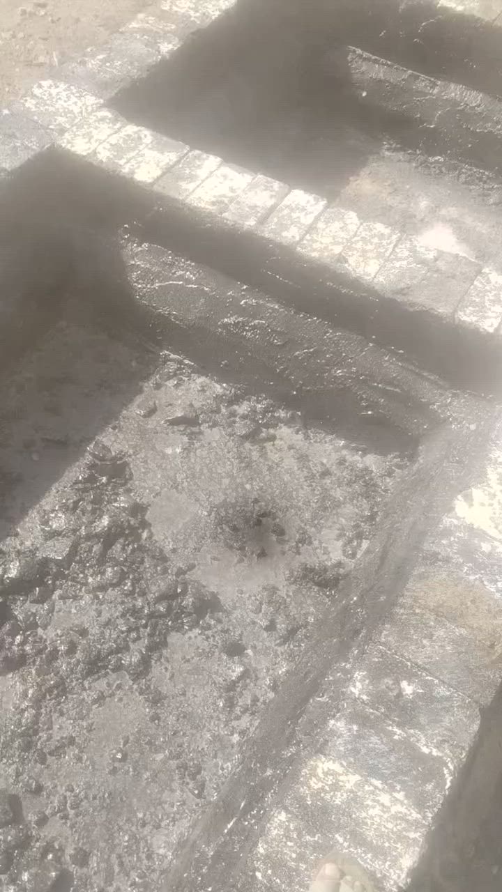 بتلو مدفون وجاهز للبناء خريطه المساحه 150 خريطه تحتوى على غرفتين وحده سويت وصاله وصحيات داخليه وبرانيه ومطبخ وصحيات خارجيه  مشتغله درجه اولى بناء البتلو طابوك مدرج مثل ماموضح بلفيديو  السعر 17 طريق السنيه خلف معمل الكاشي  بمجمع الصادق متوفر كافت الخدمات  لتواصل  ***********
