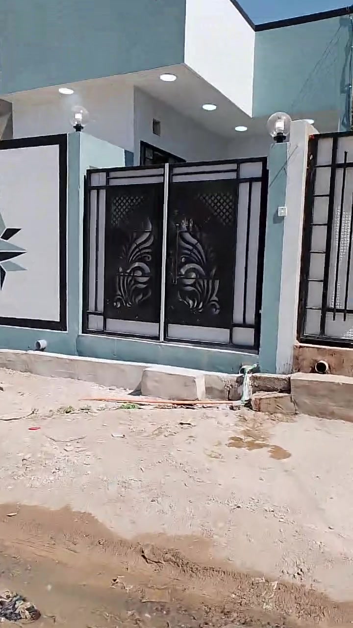 إسلام عليكم بيت للبيع مساحه 100
قوسيات بيت زيرو جاهز تسليم مفتاح قرب مدرسة غصن الزيتون السعر//47
***********
